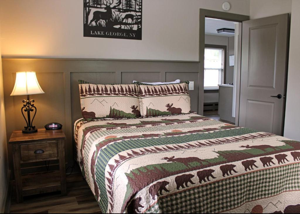 Bayside Resort, Lake George NY - Suite