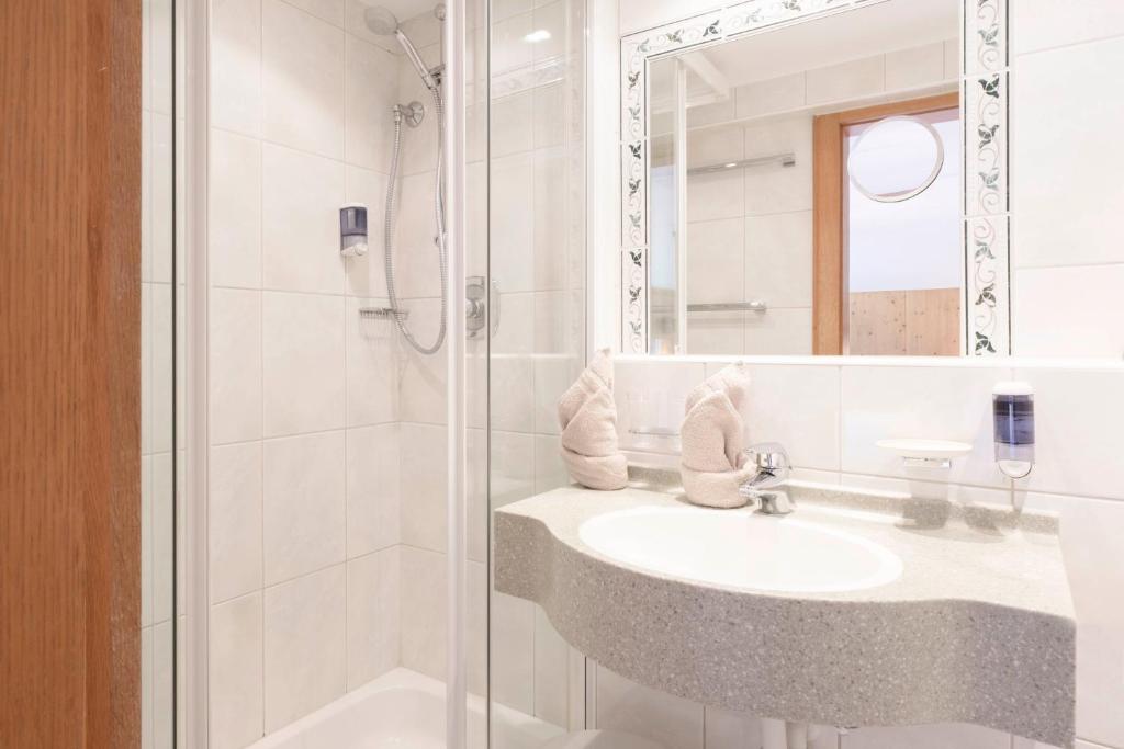 Koupelna v ubytování Pure PanoramaHotel Erika Superior