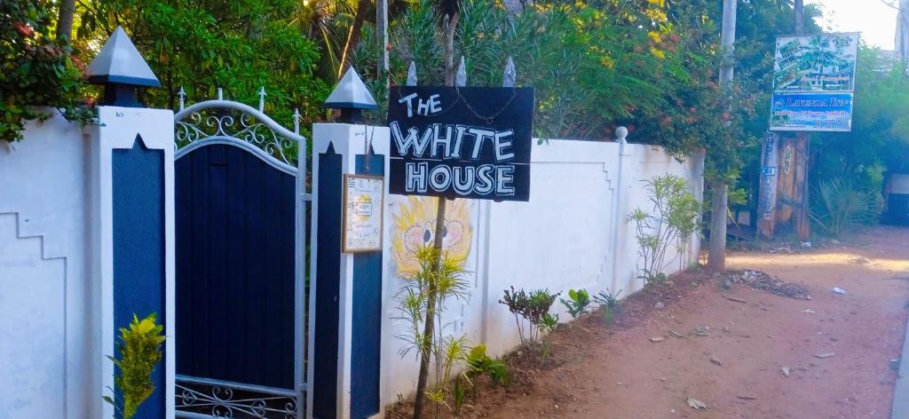 Fotografie z fotogalerie ubytování The White House v destinaci Trincomalee