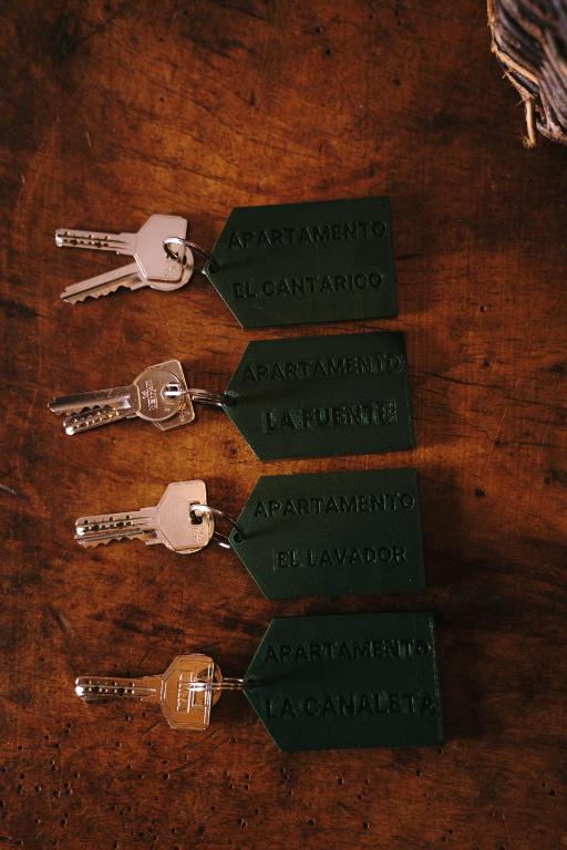 Fotografie z fotogalerie ubytování Apartamentos CASA RURAL EL VENTANICO v destinaci Olocau del Rey
