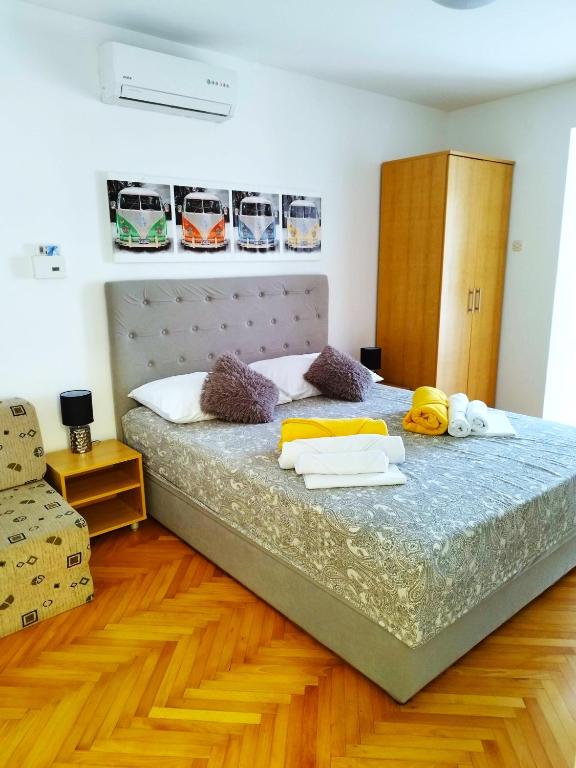 Postel nebo postele na pokoji v ubytování Anita Apartments