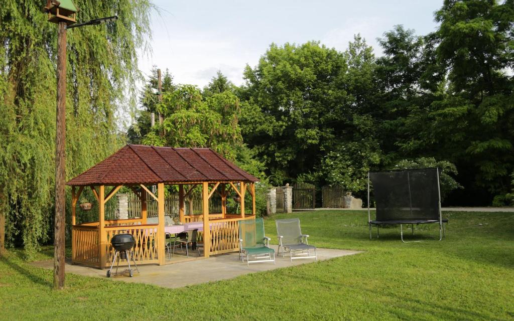 Zahrada ubytování Fónagy Apartmanok