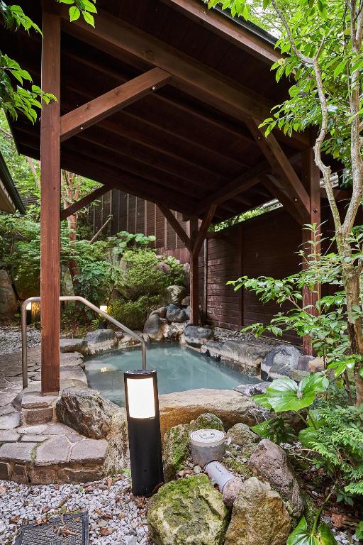 La alberca dentro o cerca de Ajisai Onsen Ryokan - Award Winning Private Open Air Onsen