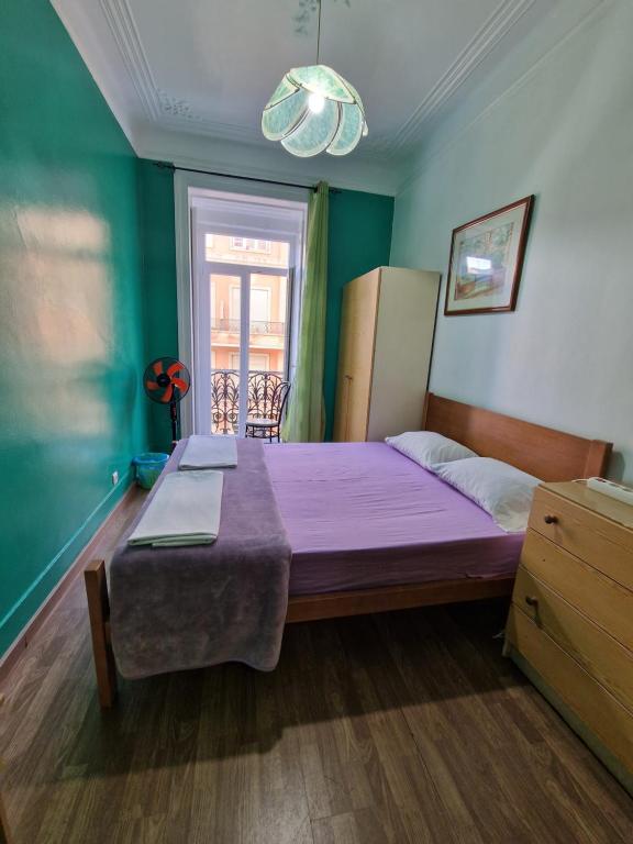 Postel nebo postele na pokoji v ubytování Alojamento Local Private Accommodation
