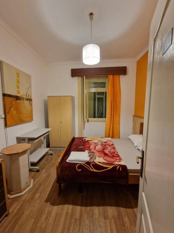 Postel nebo postele na pokoji v ubytování Alojamento Local Private Accommodation