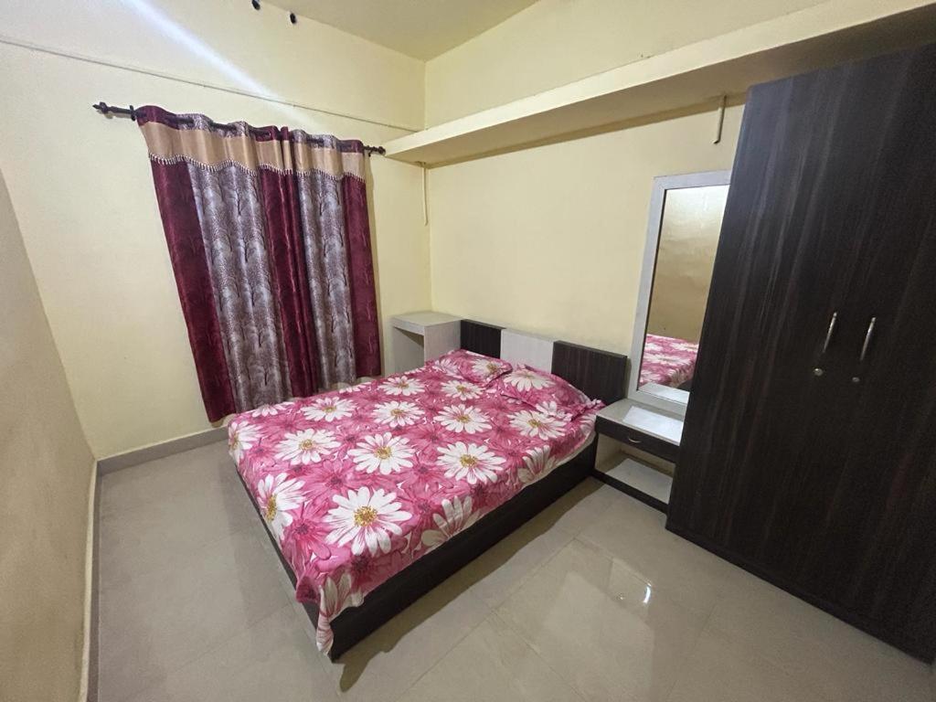 AYANTHYIL ENTERPRISE ; MONTHLY RENTAL APARTMENTS, Rānī Preços