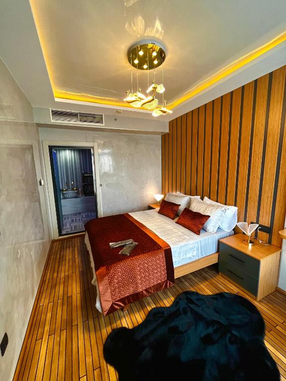Postel nebo postele na pokoji v ubytování SABİHA GOKCEN İSTANBUL HOUSES Hotel