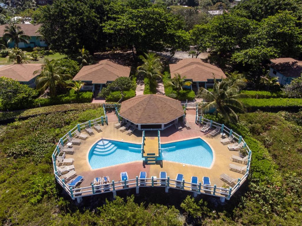 Bassein majutusasutuses Seagrape Plantation Resort & Dive Center või selle lähedal