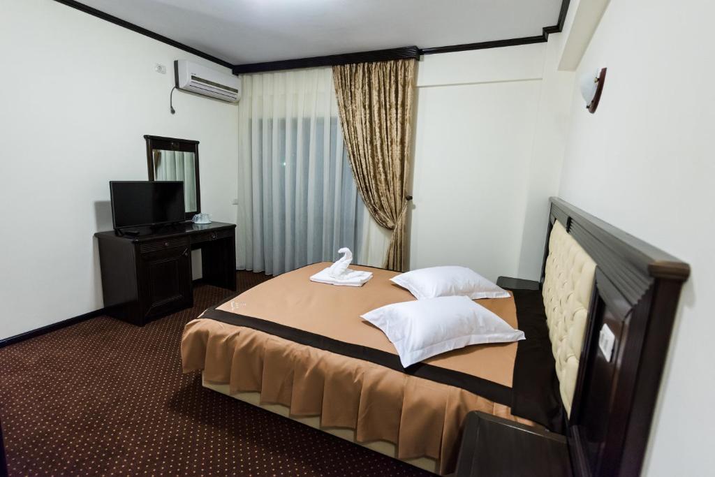 Pensiunea Iriss - Deluxe Double Room With Balcony