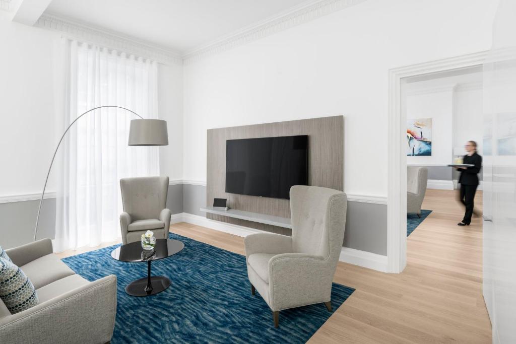 COMO Metropolitan London - Standard Apartment