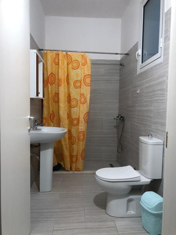 Juna's Apartaments - Imazhi 8