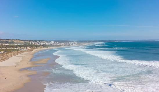 Fotografie z fotogalerie ubytování Margem Sul rooms v destinaci Caparica