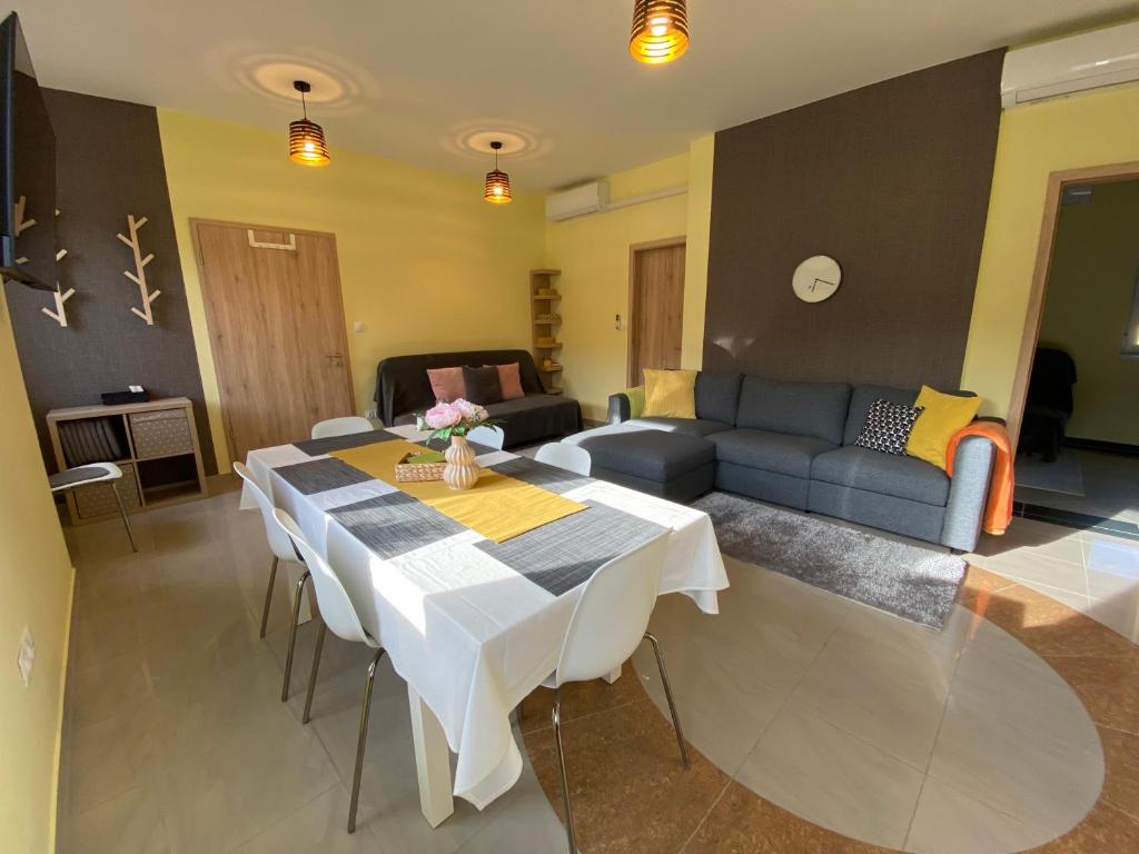 Posezení v ubytování NEST1 Apartments