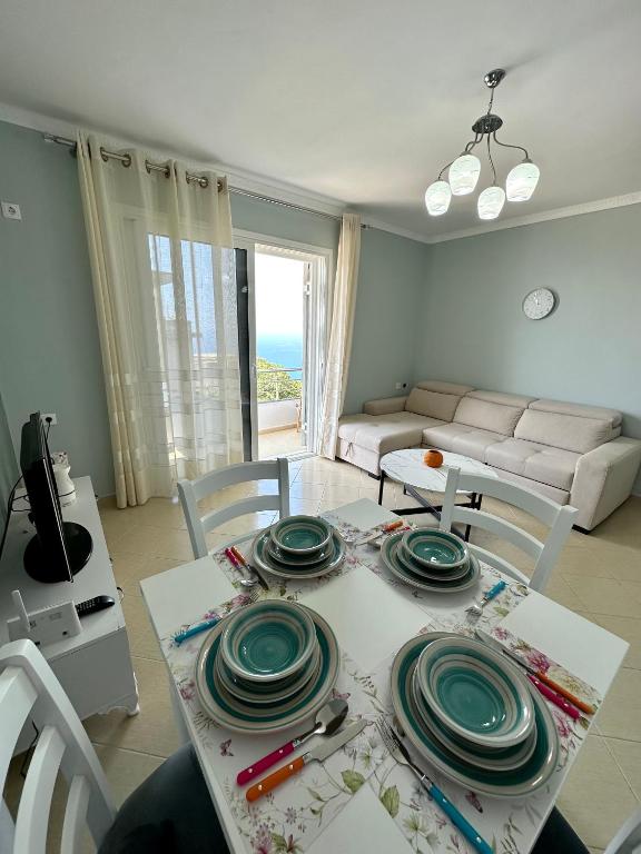 Apartment for rent Piqeras, Sarande - Imazhi 3