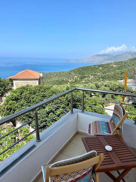 Apartment for rent Piqeras, Sarande - Imazhi 5