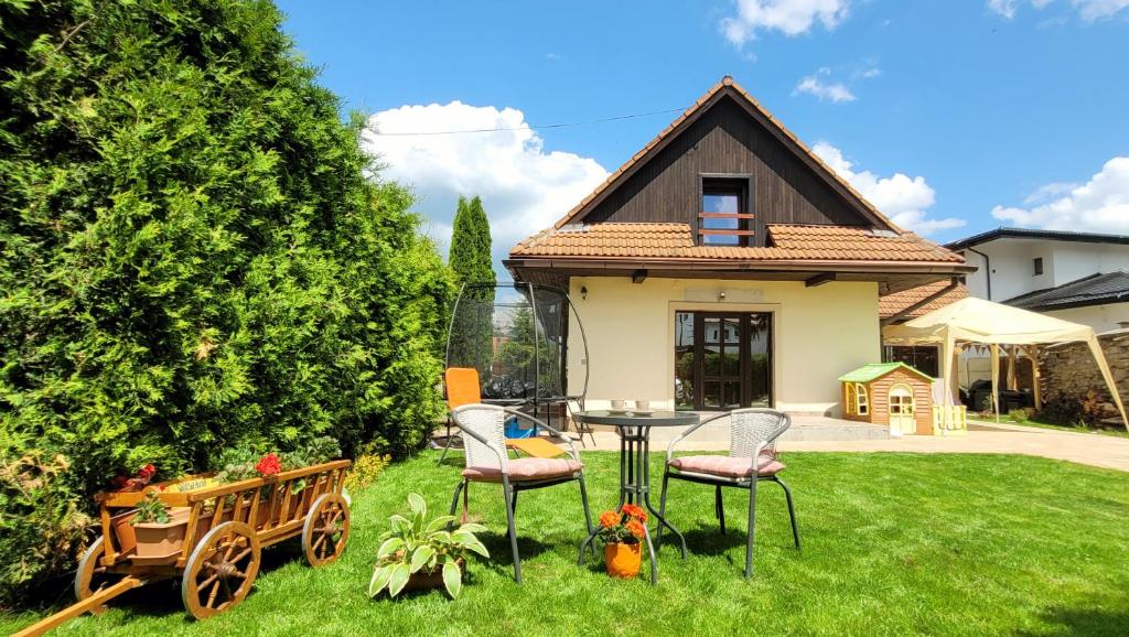 Zahrada ubytování Apartmány Anička vo Važci