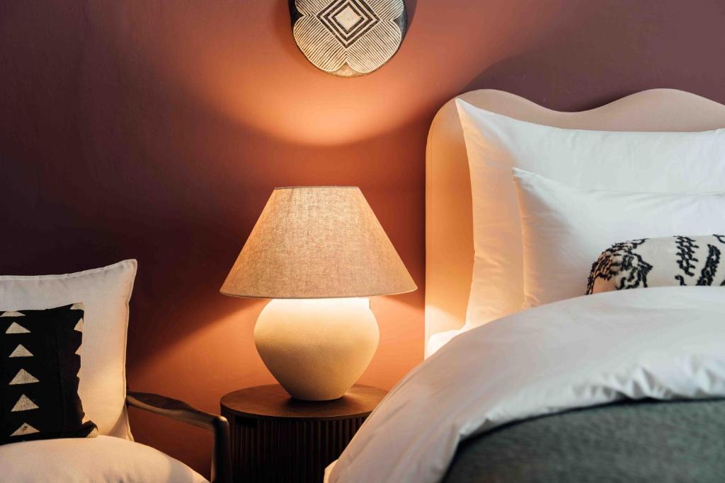 Clemonte Hotel - Your Reception-less Boutique Hideaway - 16