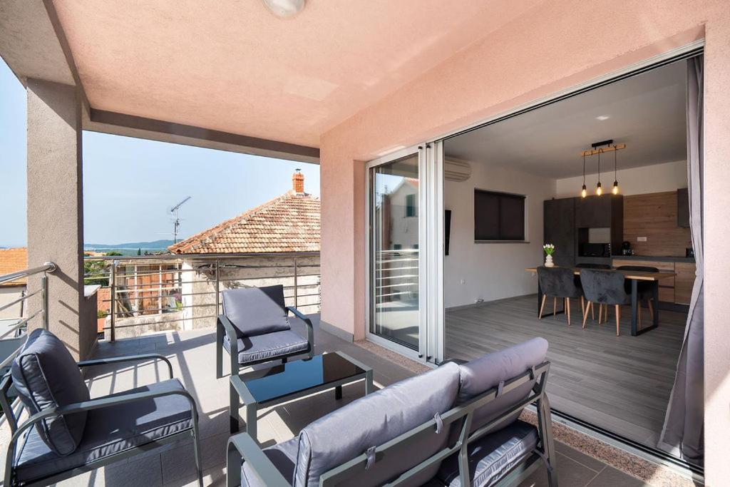 Balkón nebo terasa v ubytování Apartments Grubišić - Šibenik - parking included