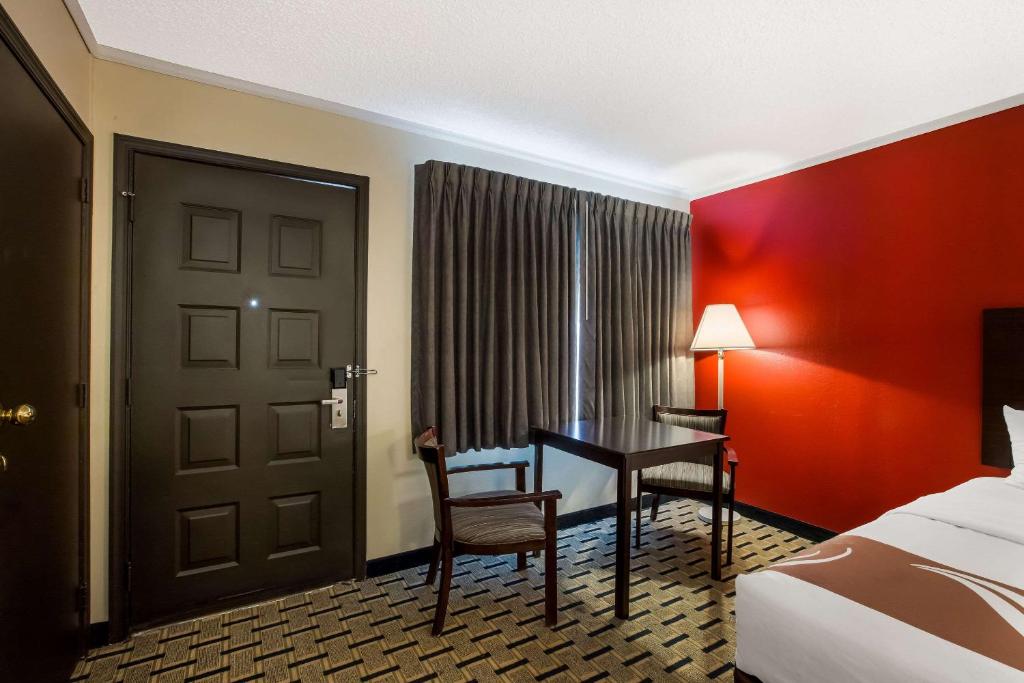 Quality Inn & Suites Millville - 双人间 - 带两张双人床 - 禁烟