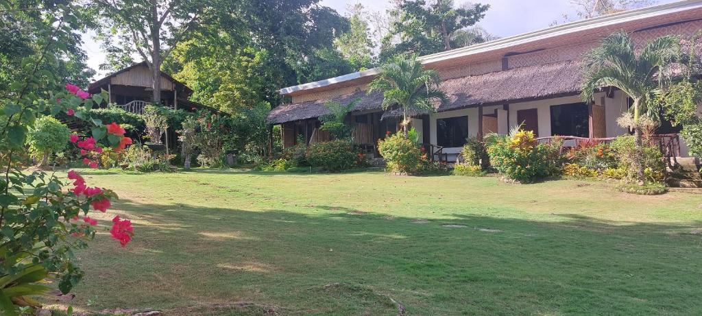 Bohol-Lahoy Dive Resort - Standard Cottage
