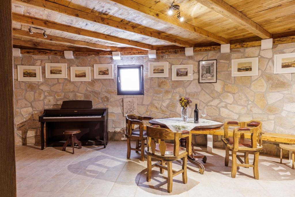 Foto Makarskas asuva majutusasutuse Villa Atrium galeriist