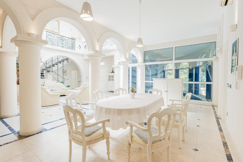 Foto Makarskas asuva majutusasutuse Villa Atrium galeriist