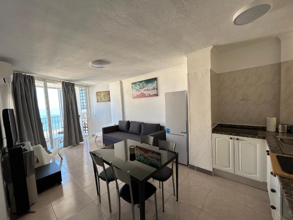 Atlantic Sunset Floor - Las Americas, Playa de las Americas ...