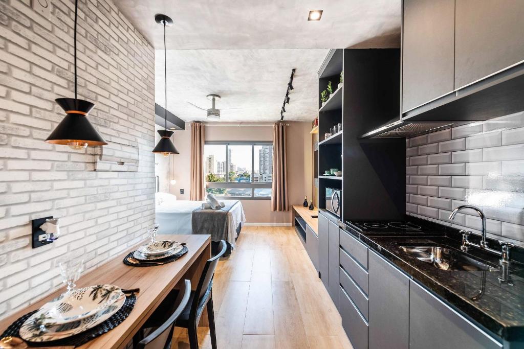 Nhà bếp/bếp nhỏ tại LA6 Studio Aconchegante Com Acesso Rápido ao Metrô