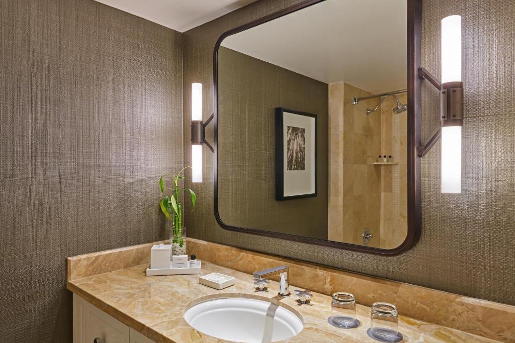 The Whitley, a Luxury Collection Hotel, Atlanta Buckhead - Superieure Kamer, Logeerkamer, 1 Koning