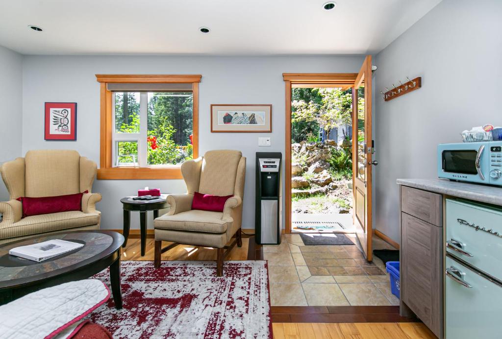 Lodge Chateau Shawnigan 2BD in West Shawn Lake (Kanada Shawnigan Lake)