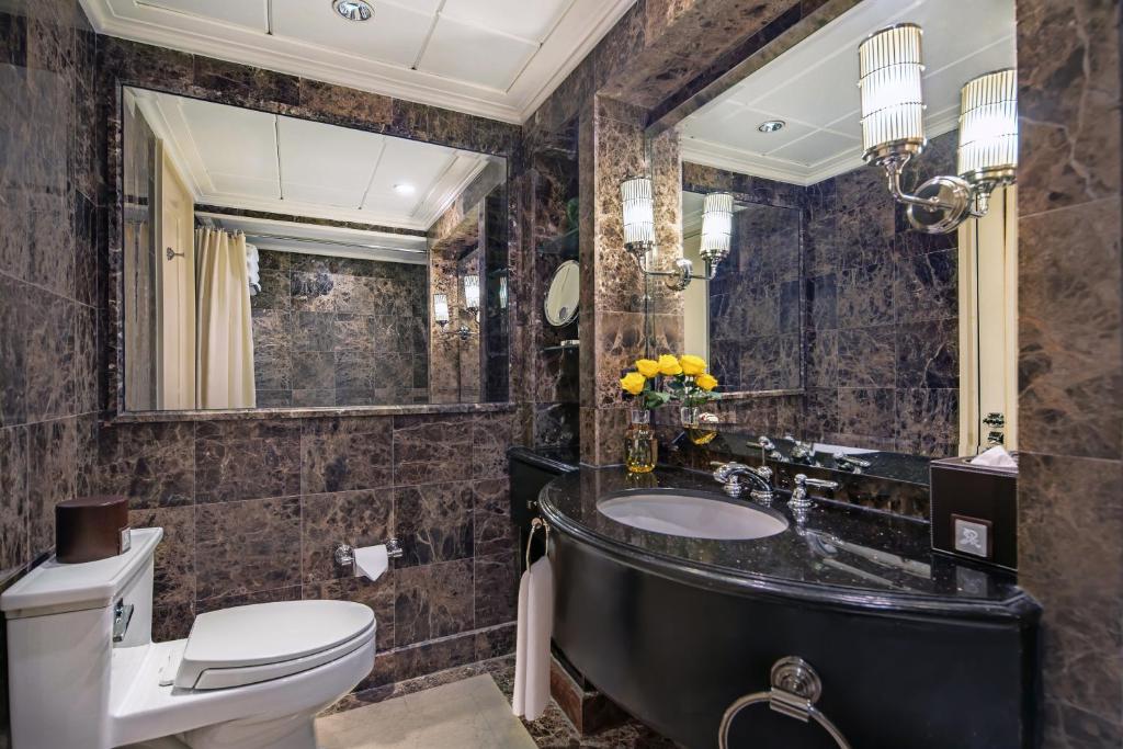 The St. Regis Beijing - Deluxe King Room