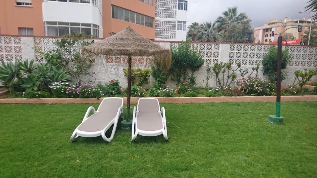 Vonkajšia záhrada v ubytovaní Macarena´s Home *Sea view*-Saltillo Alto