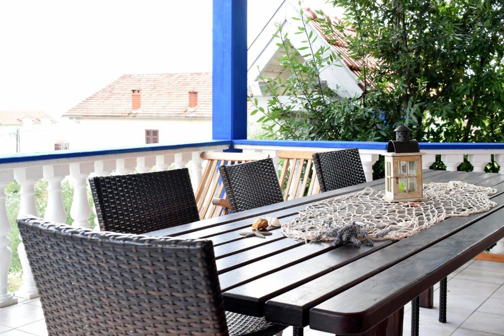 Balkón nebo terasa v ubytování J&D
