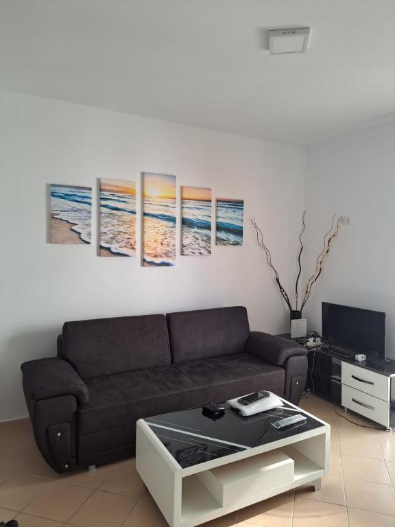Eriks studio with amazing sea view - Imazhi 6