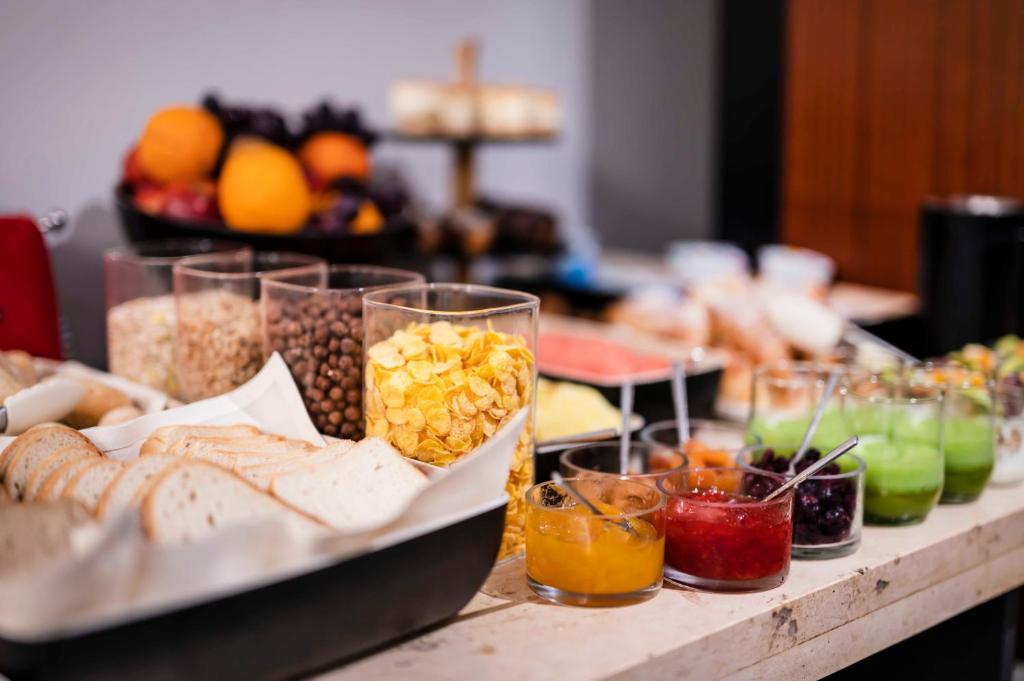 Hotel H12**** - Resim 31