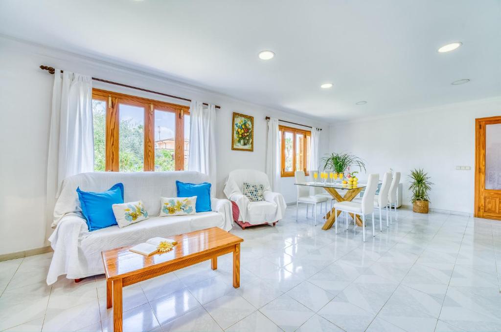 Posedenie v ubytovaní Ideal Property Mallorca - Rosas 28