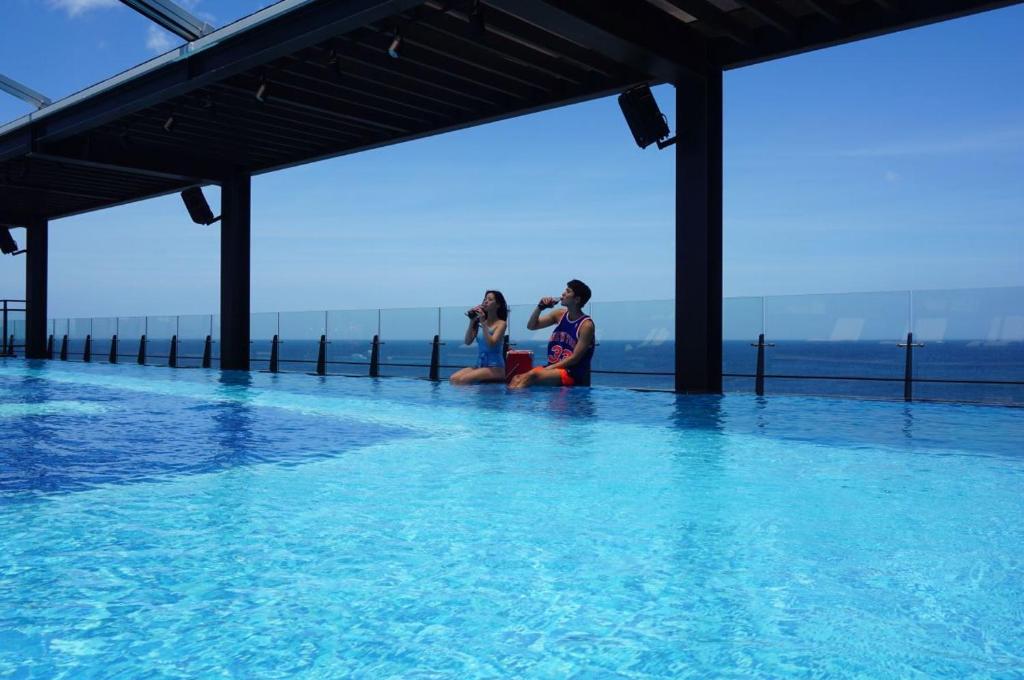 Bazén v ubytování Dyne Resort nebo v jeho okolí