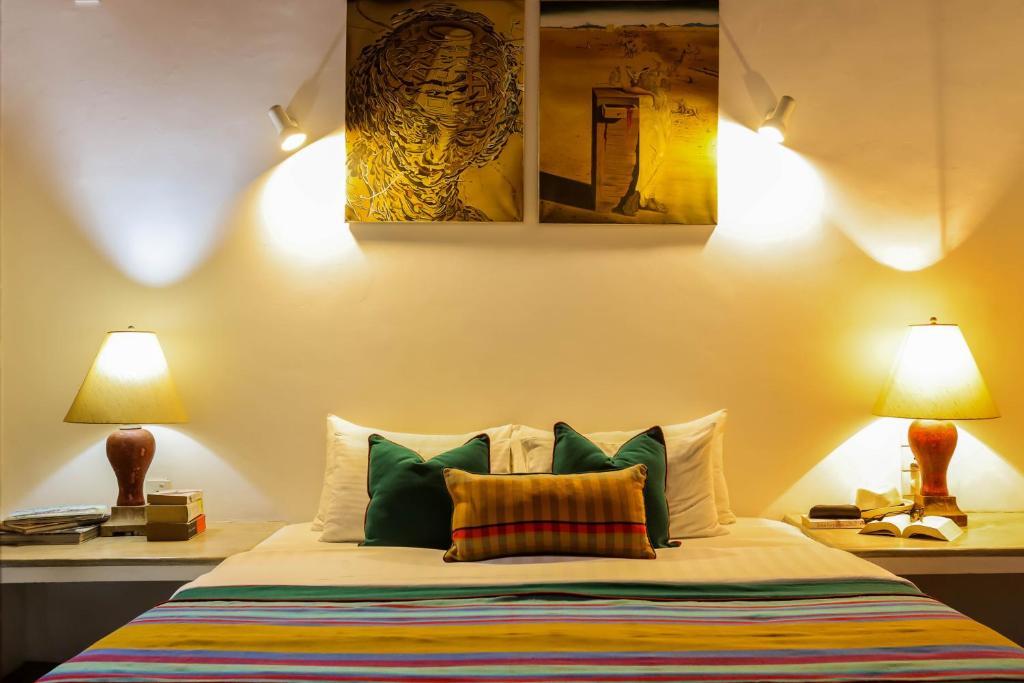 Postel nebo postele na pokoji v ubytování Margossa Residence Kandy