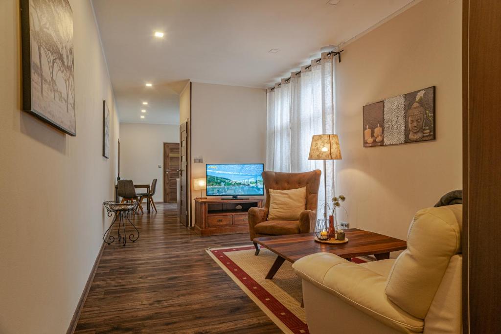 STING Boutique Apartments - 