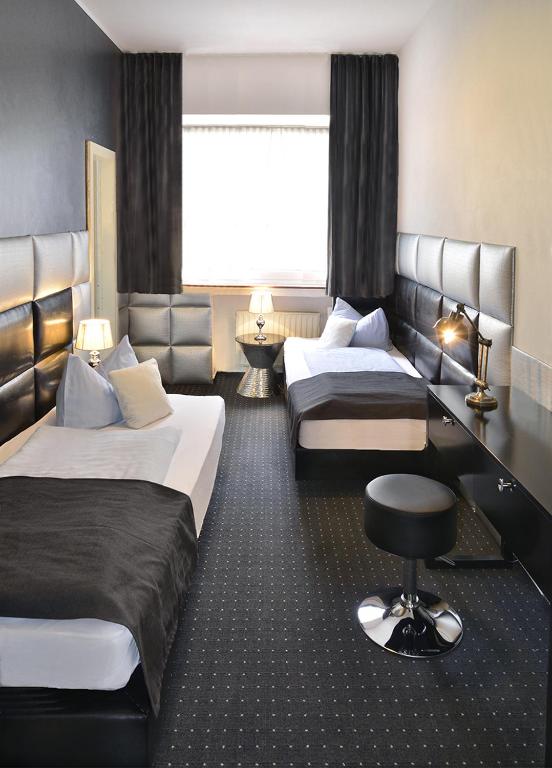 Hotel Am Wehrhahn - Resim 15