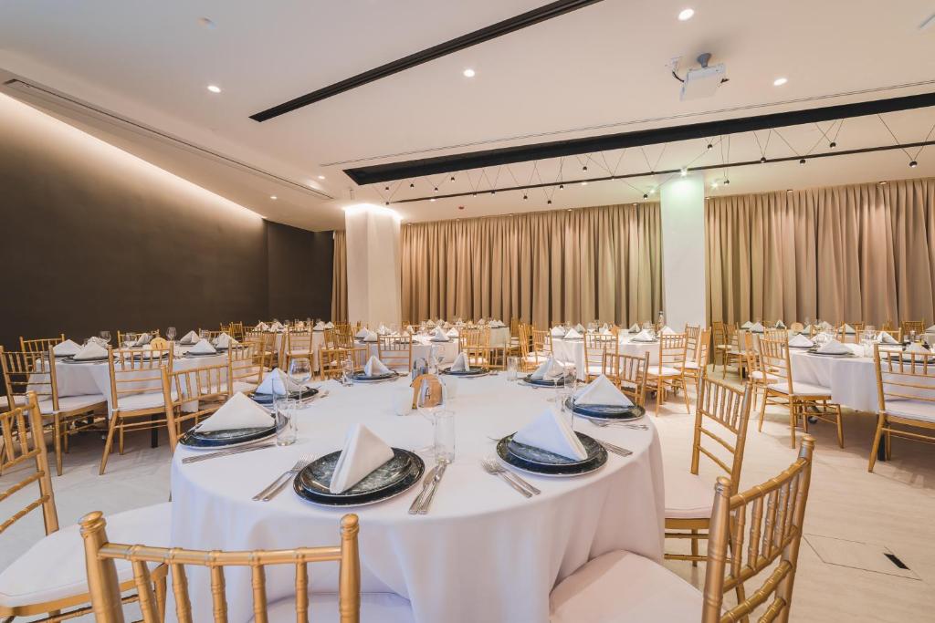 Εστιατόριο ή άλλο μέρος για φαγητό στο Hotel Podgorica