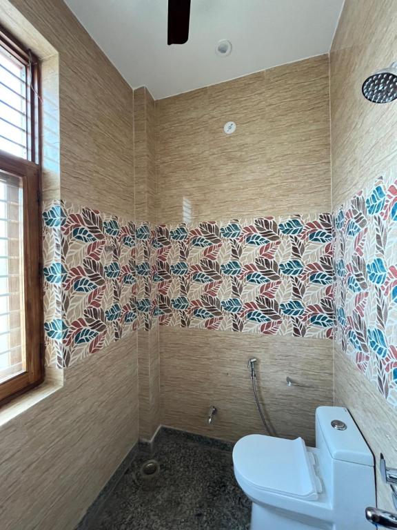 Koupelna v ubytování SRH HOTEL