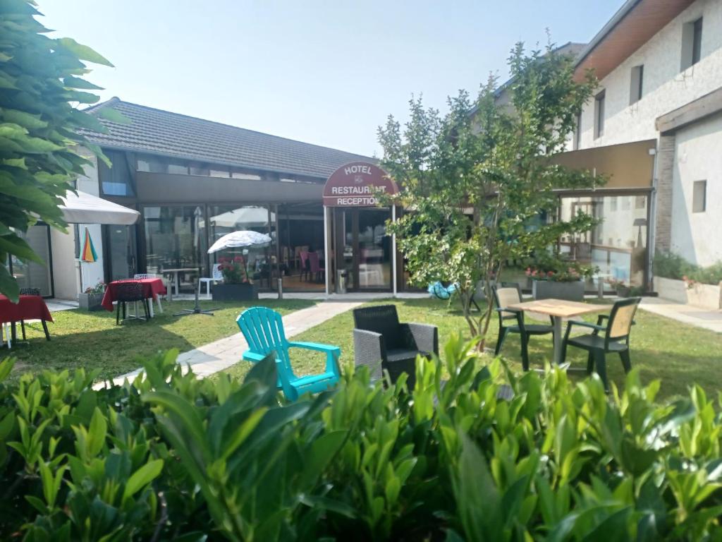 Zahrada ubytování Hôtel La Parenthèse