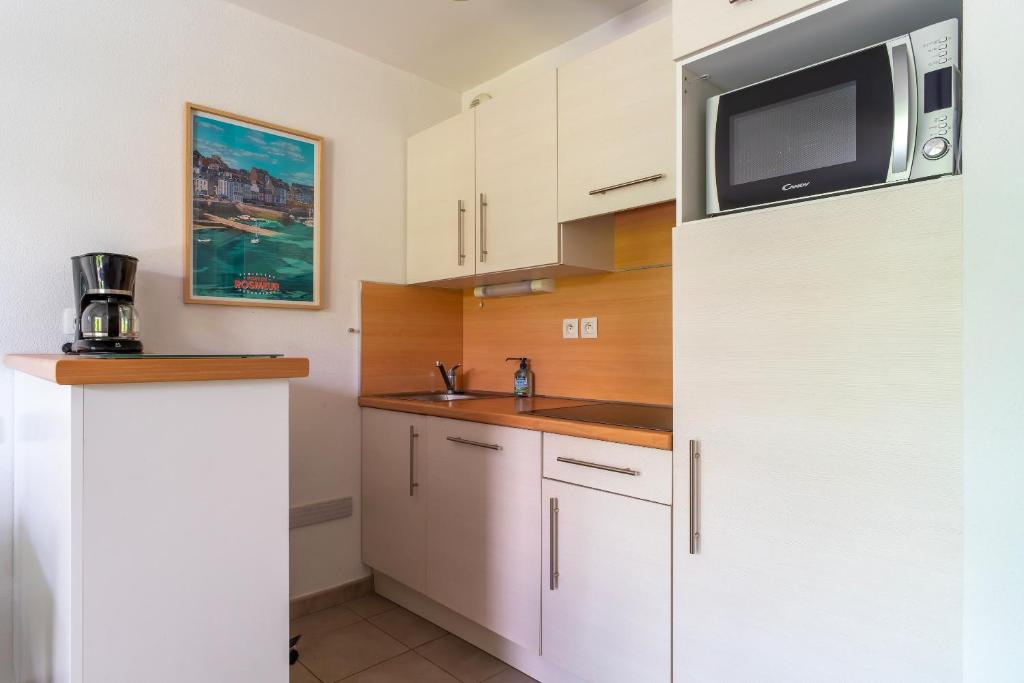 Kuchyň nebo kuchyňský kout v ubytování Le Kichen - Appt proche de la plage