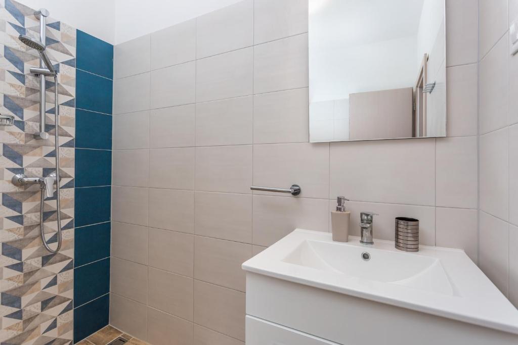 Divine Apartments - Apartment Mit Zwei Schlafzimmern