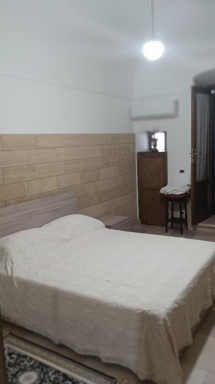 Postel nebo postele na pokoji v ubytování dimora arcobaleno