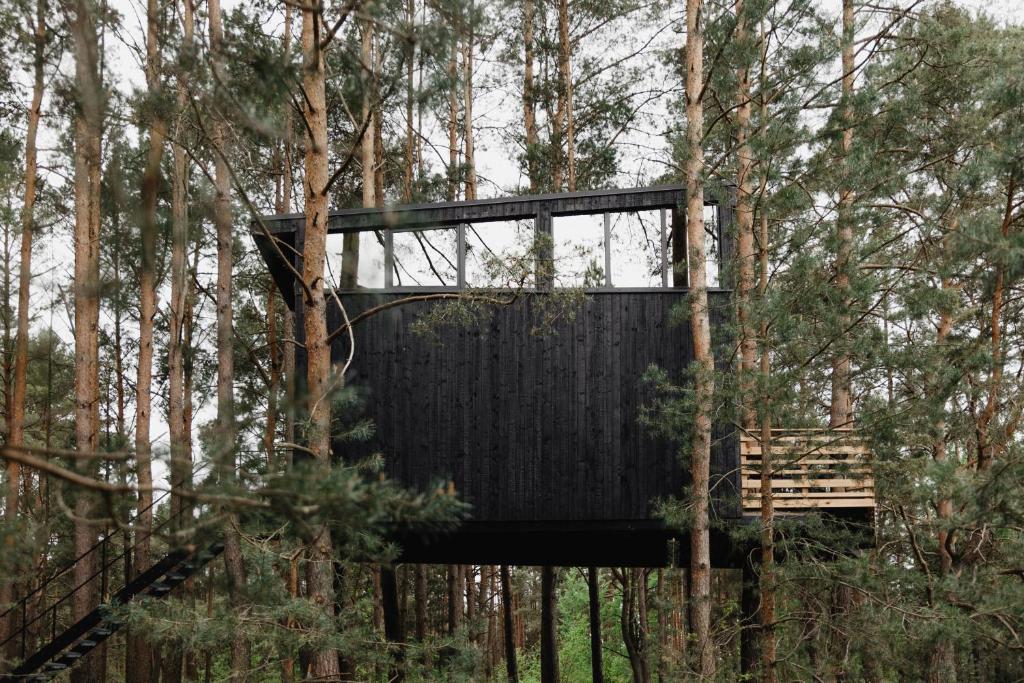 Treehouse Virš Bedugnės - One-Bedroom Villa