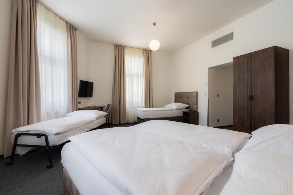 EA Hotel Victoria - Resim 27