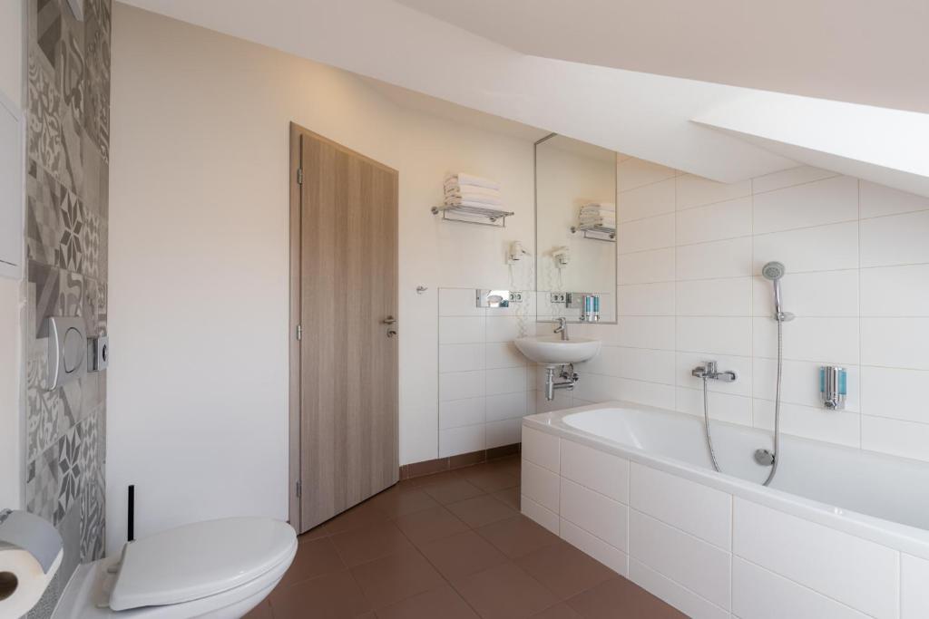 EA Hotel Victoria - Resim 37