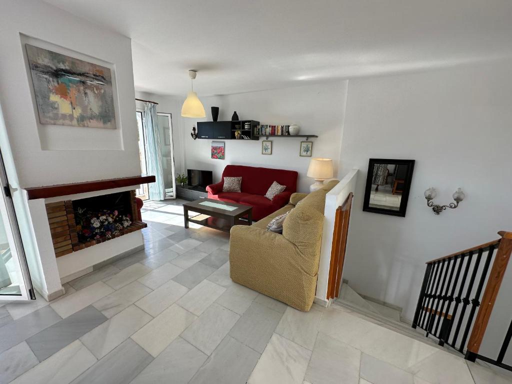 Posezení v ubytování Spacious family villa Aljamar 8a